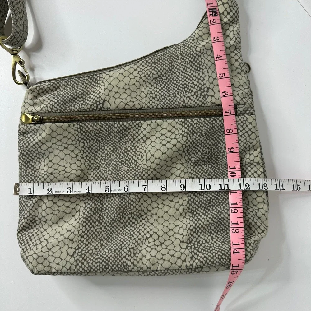 Travelon Snakeskin Print Crossbody Bag Anti-Theft RFID Shielded Gray Adjustable